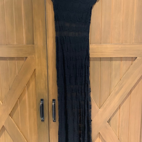 *BLACK SWAN* Lace Dress - Picture 2 of 5